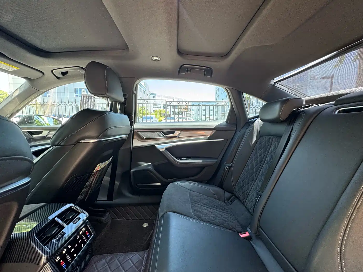 Audi A6L 2021 55 TFSI quattro Flagship Dynamic фото 9