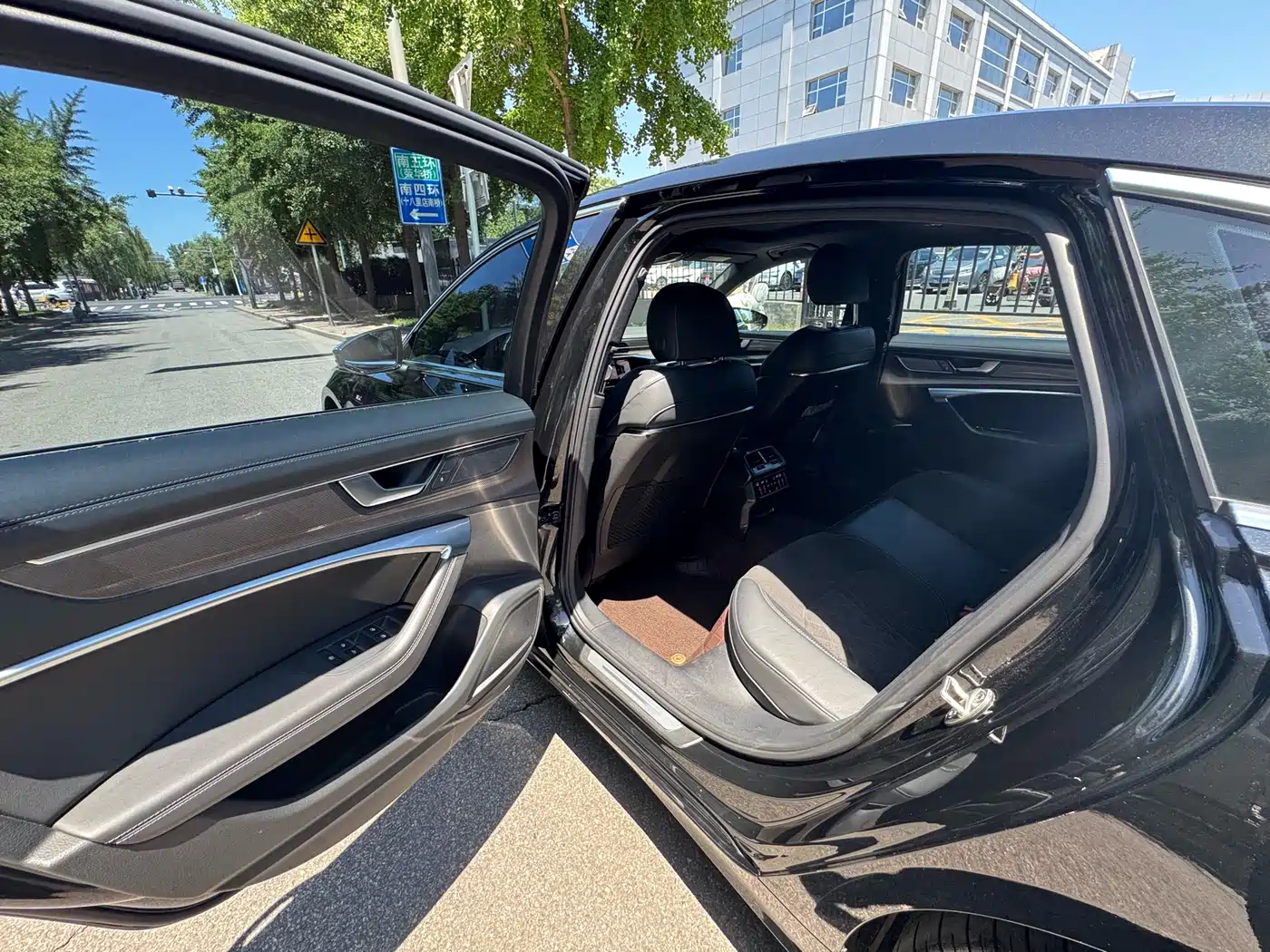 Audi A6L 2021 55 TFSI quattro Flagship Dynamic фото 5