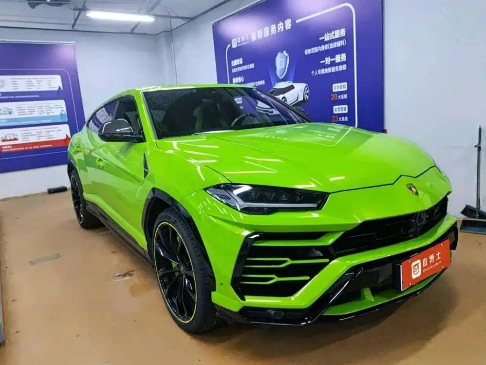 Lamborghini Urus 2021 4.0T V8 фото 2