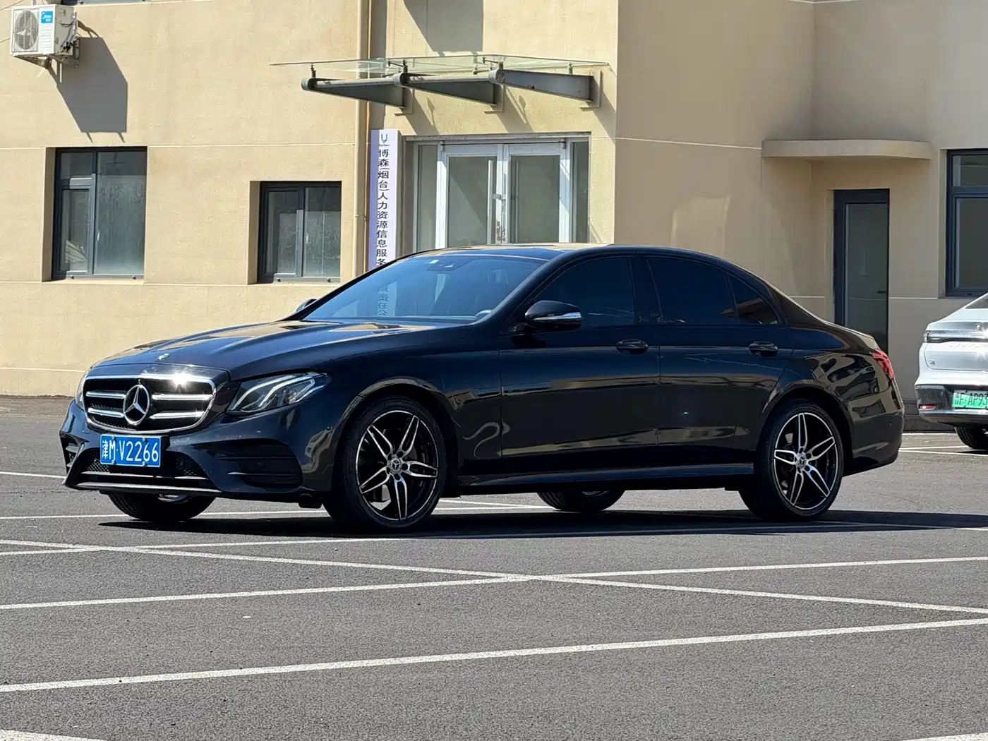 Mercedes-Benz E-Class 2017 E 300 Sport