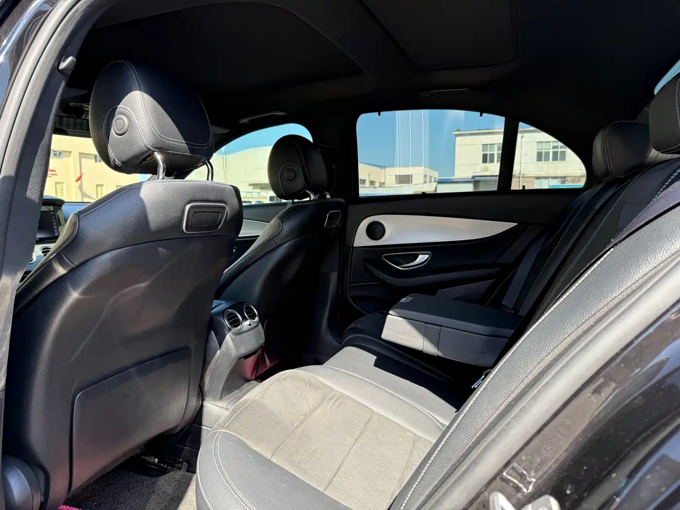 Mercedes-Benz E-Class 2017 E 300 Sport фото 9
