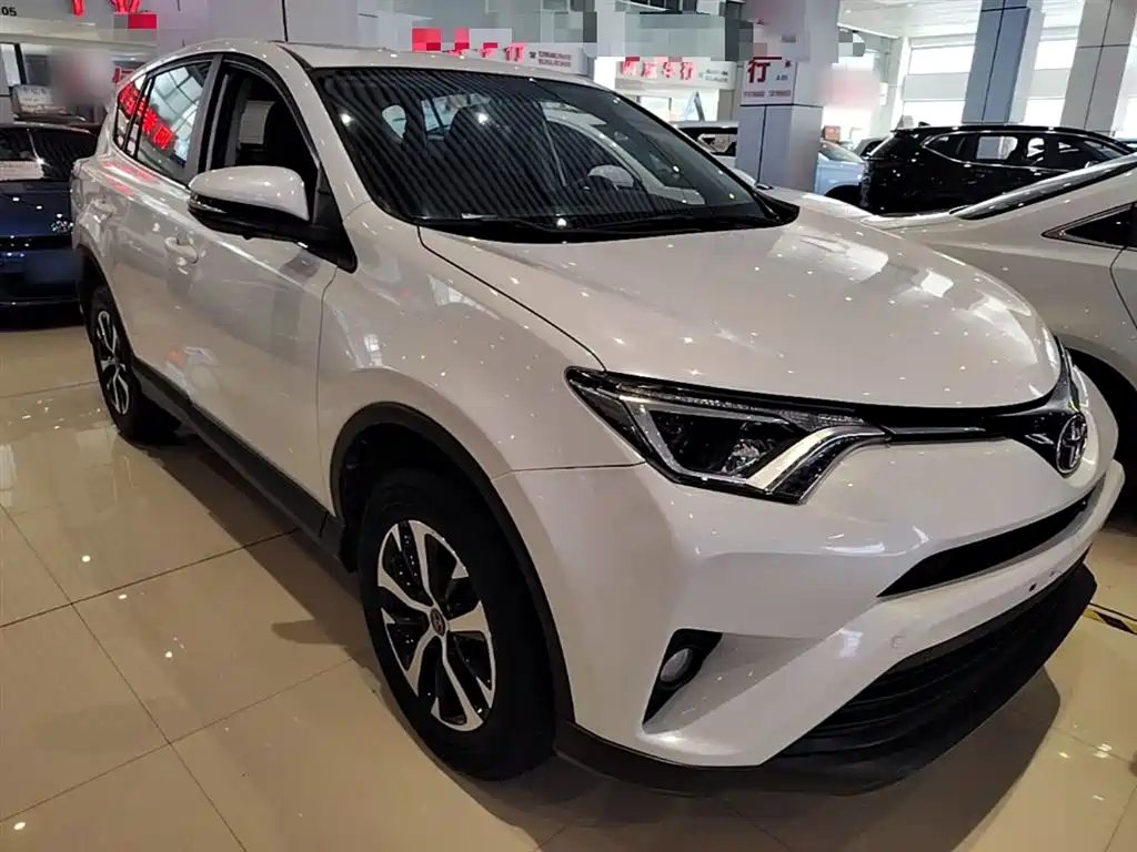 Toyota RAV4 Rongfang 2019 2.0L CVT 2WD Pioneer Edition China VI фото 4