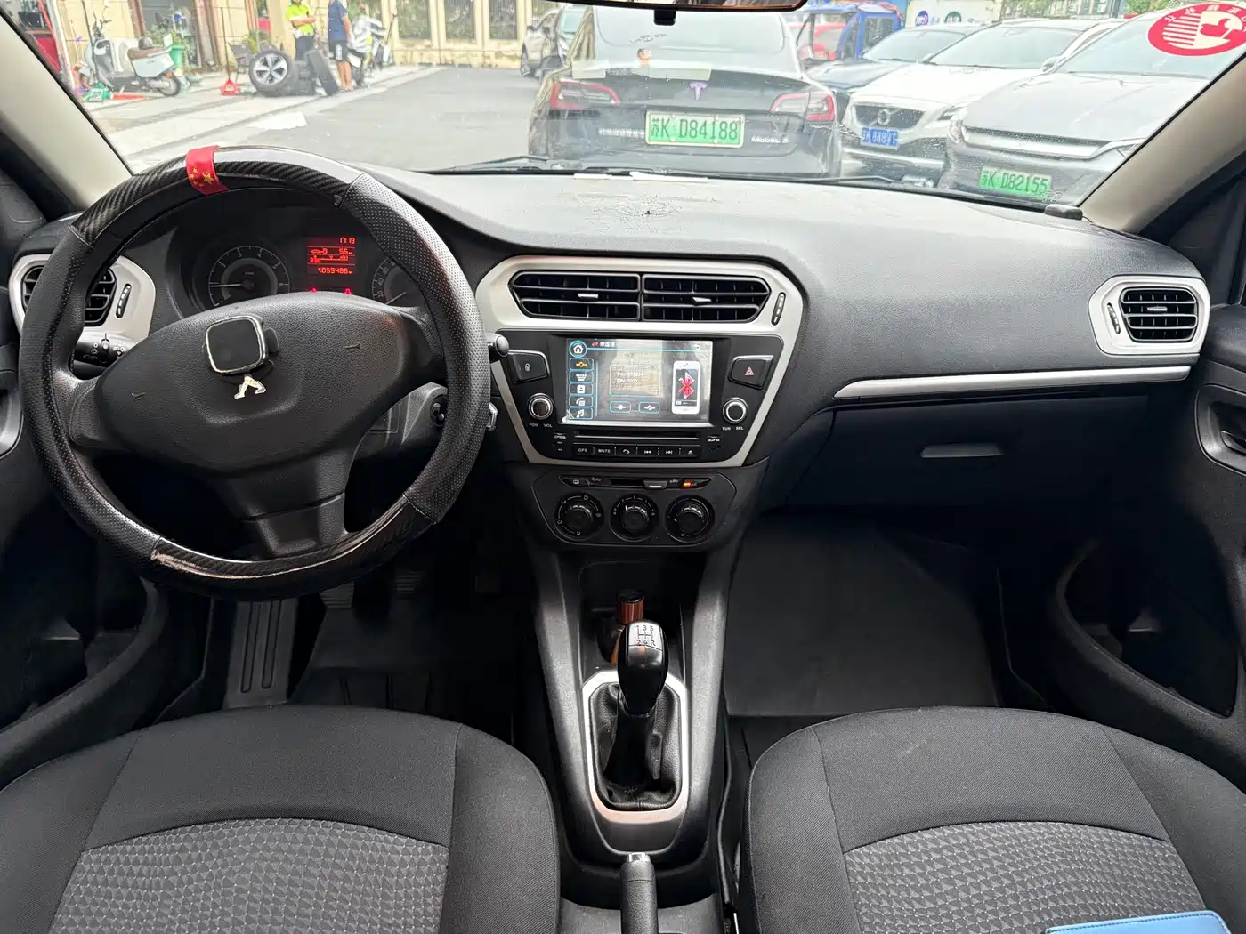 Peugeot 301 2014 2014 1.6L Manual Comfort Edition