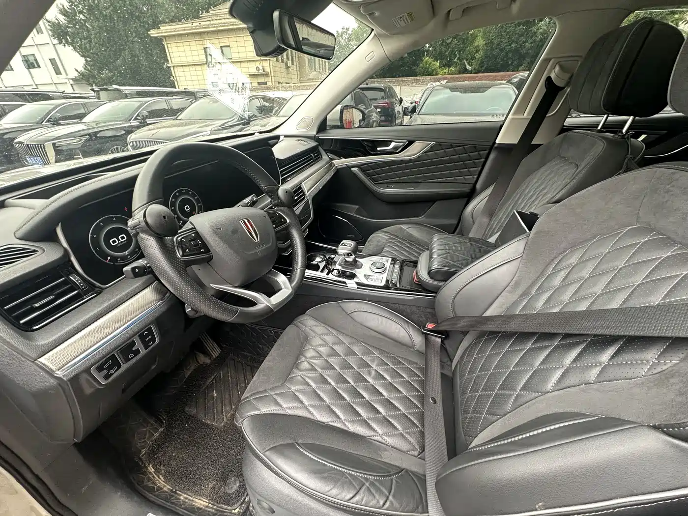 Hongqi HS5 2022 2.0T Smart Connect Premium Edition фото 10