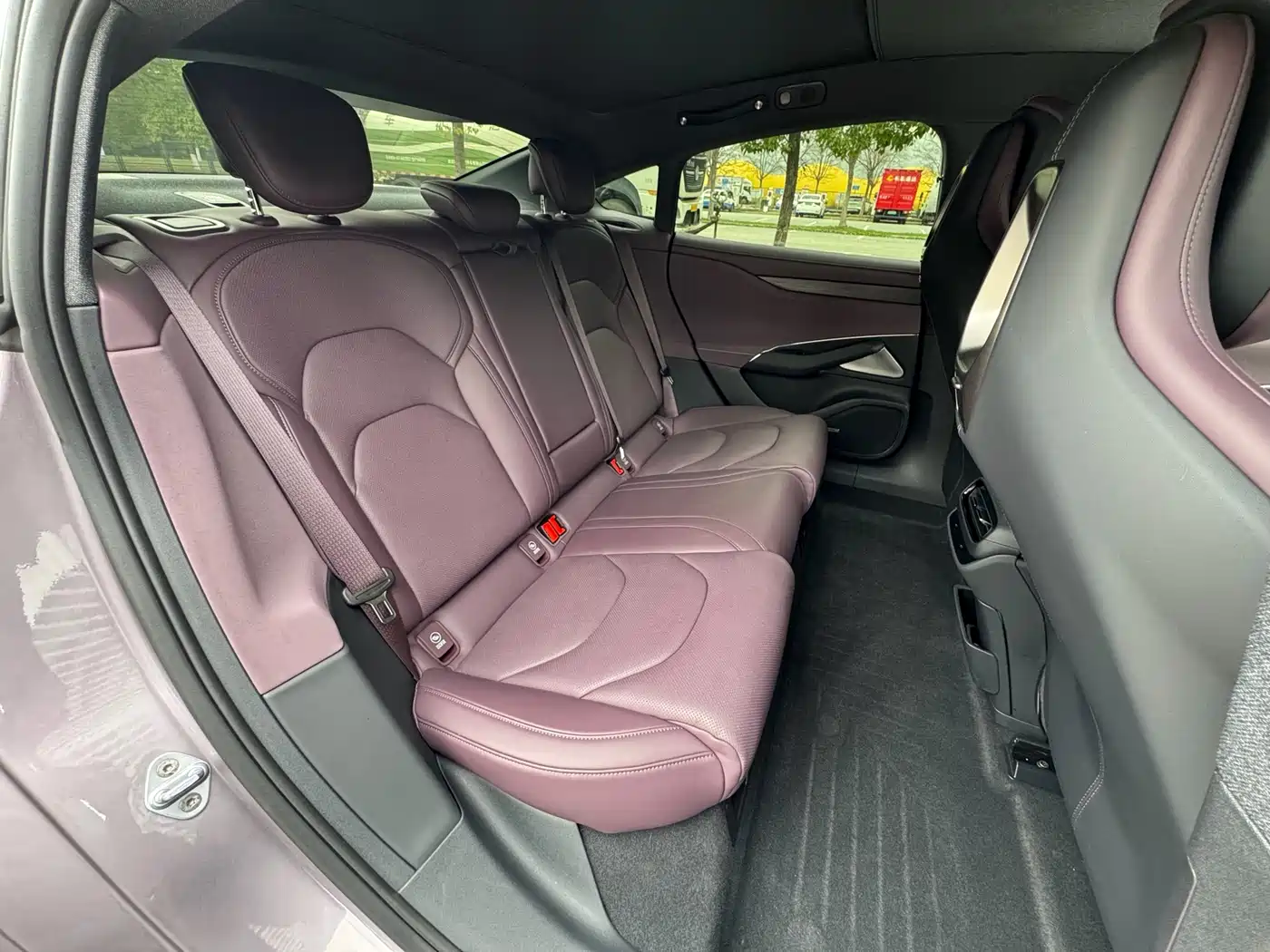 Xiaomi Auto Xiaomi SU7 2024 RWD Ultra Long Range Advanced Smart Driving Pro Edition фото 5