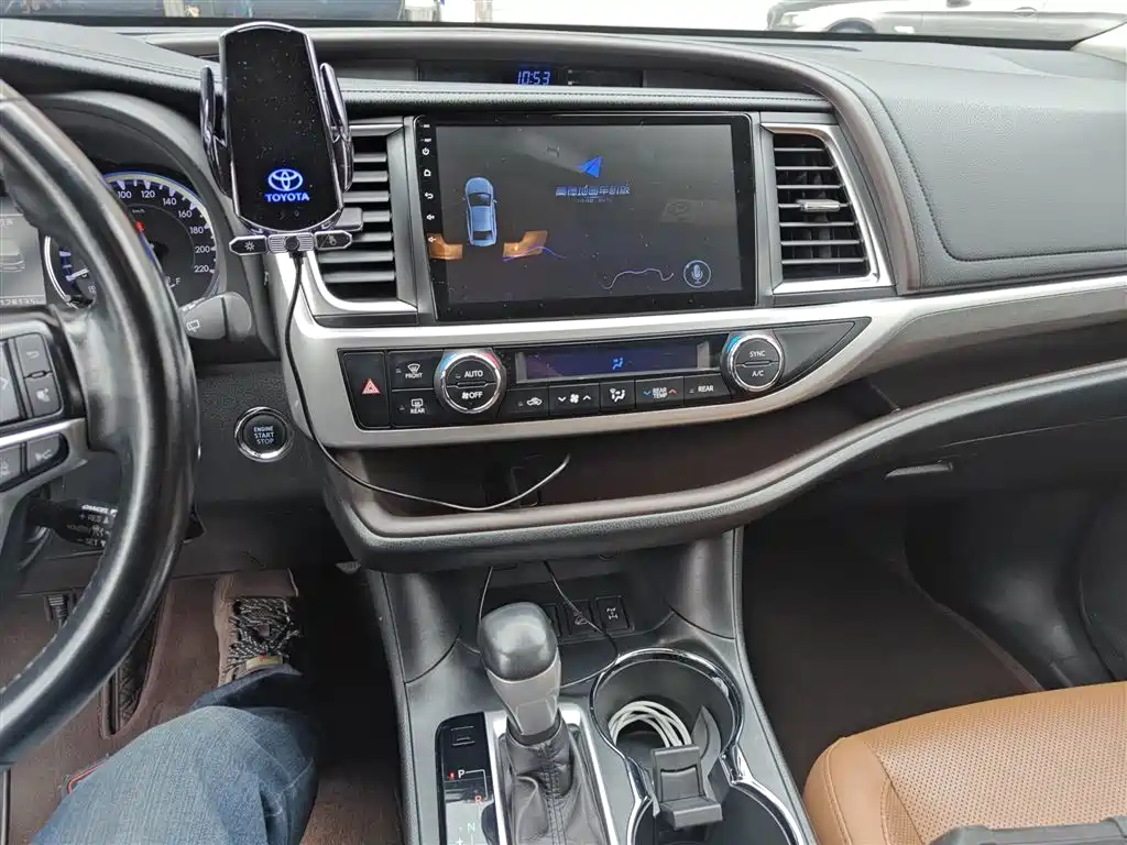 Toyota Highlander 2018 Model 2.0T 4WD Knight Edition 7-Seater China VI фото 6