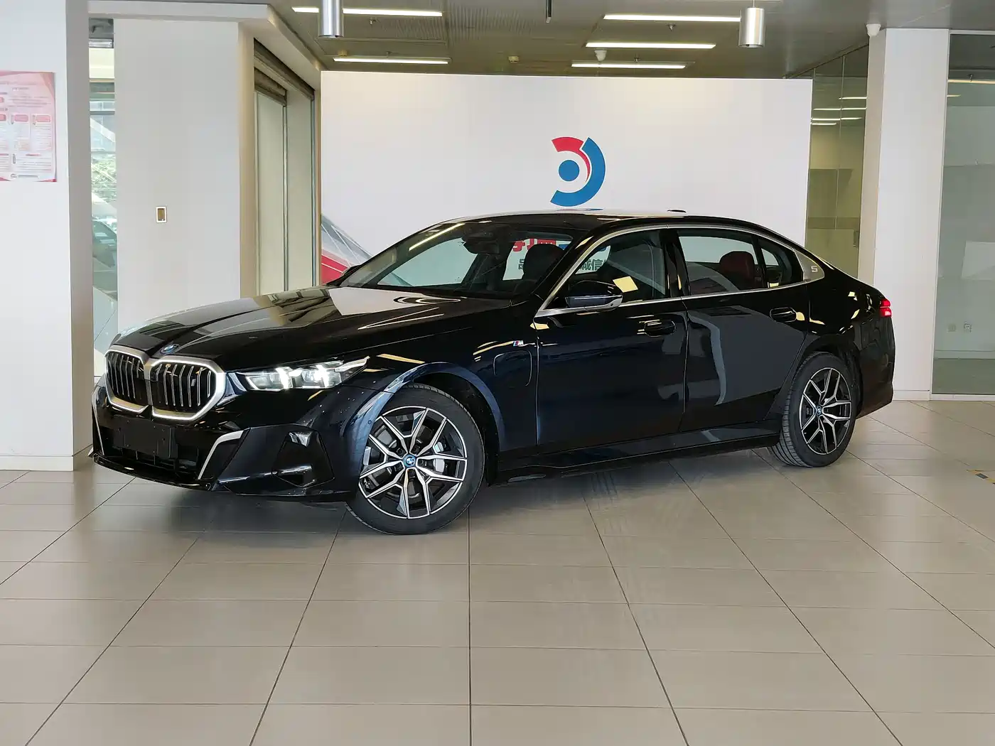 BMW i5 2025 eDrive 40L M Sport Package