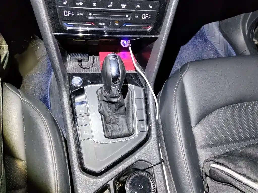 Volkswagen Tharu 2022 280TSI FWD Luxury Edition фото 7