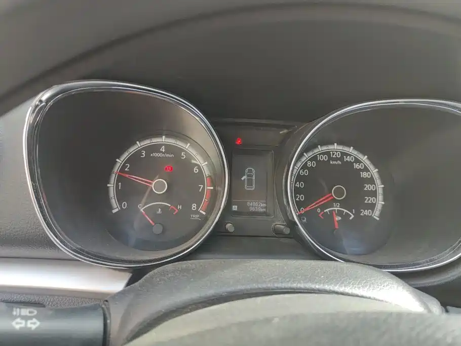 Venucia T70 2016 2015 1.6L Manual Ruixing Edition