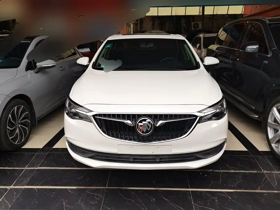 Buick Excelle 2019 18T Auto Connected Elite China VI фото 2