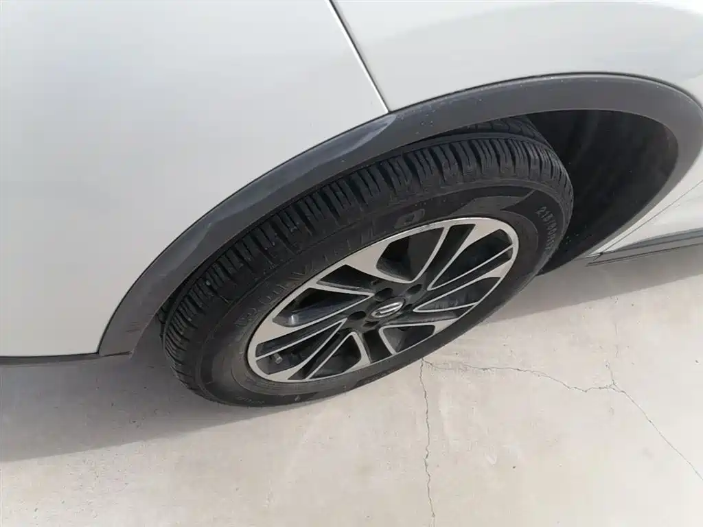 GAC Trumpchi Trumpchi GS4 2015 200T G-DCT Elite Edition фото 23