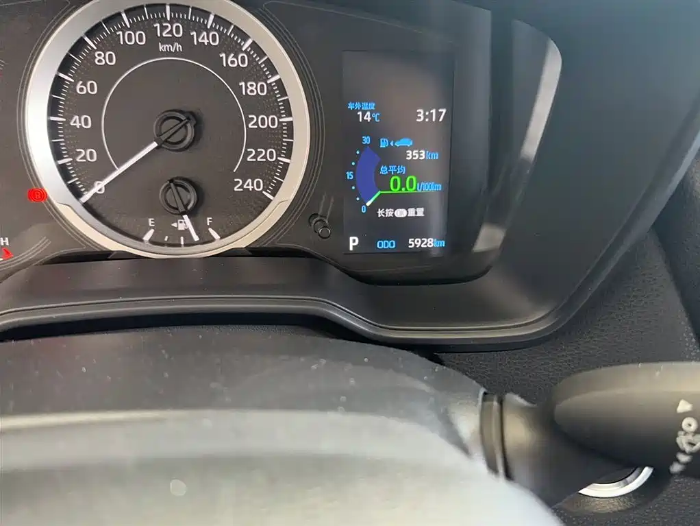 Toyota Corolla 2024 Model 1.2T Pioneer Edition фото 13