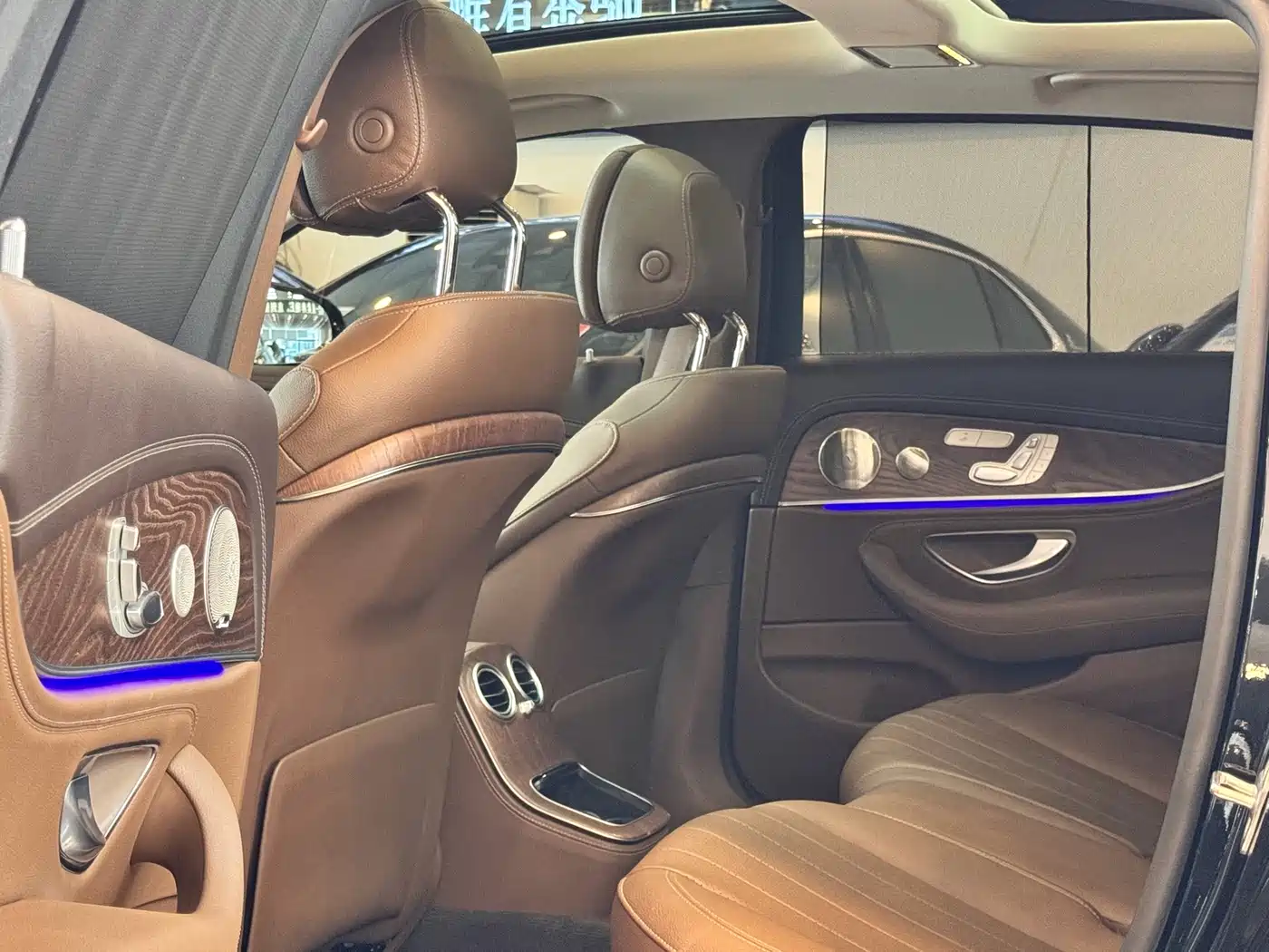 Mercedes-Benz E-Class 2023 E 300 L Luxury фото 7