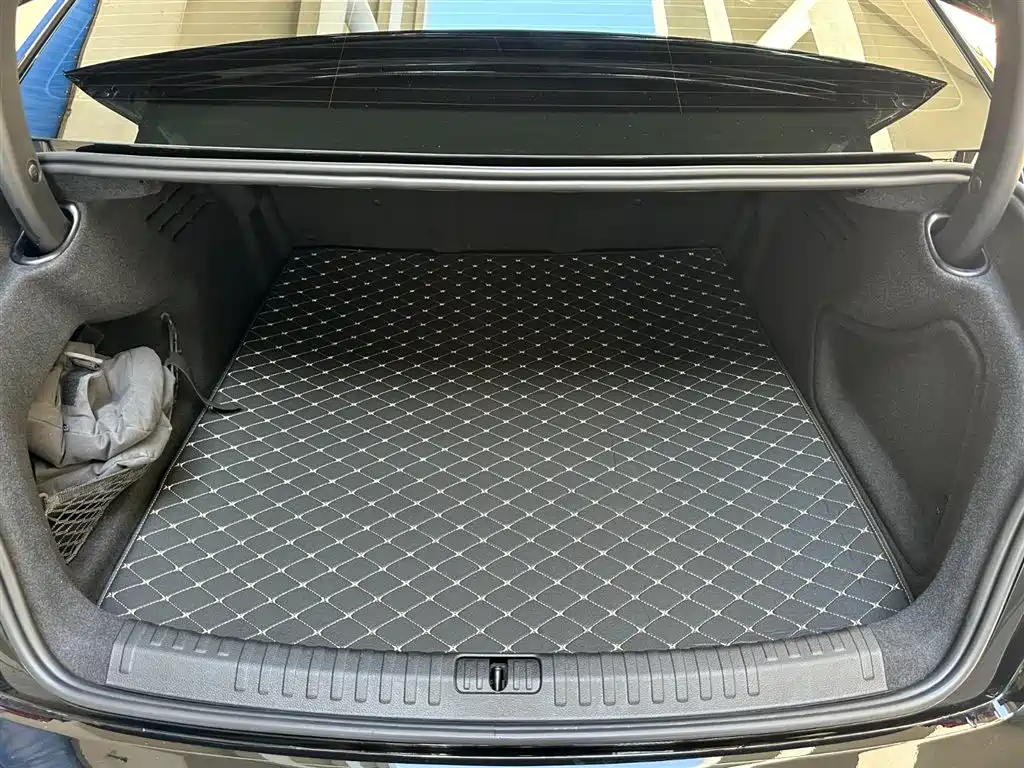 Audi A6L 2025 45 TFSI quattro Premium Sport фото 8