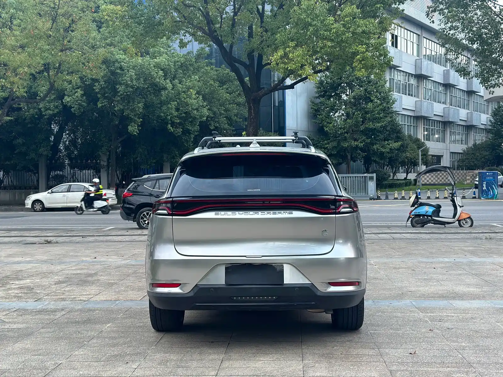 Фото 6 - BYD Tang
