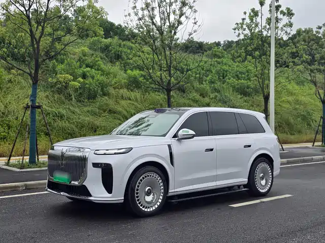  Voyah Auto VOYAH Taisan 2026 Model Base