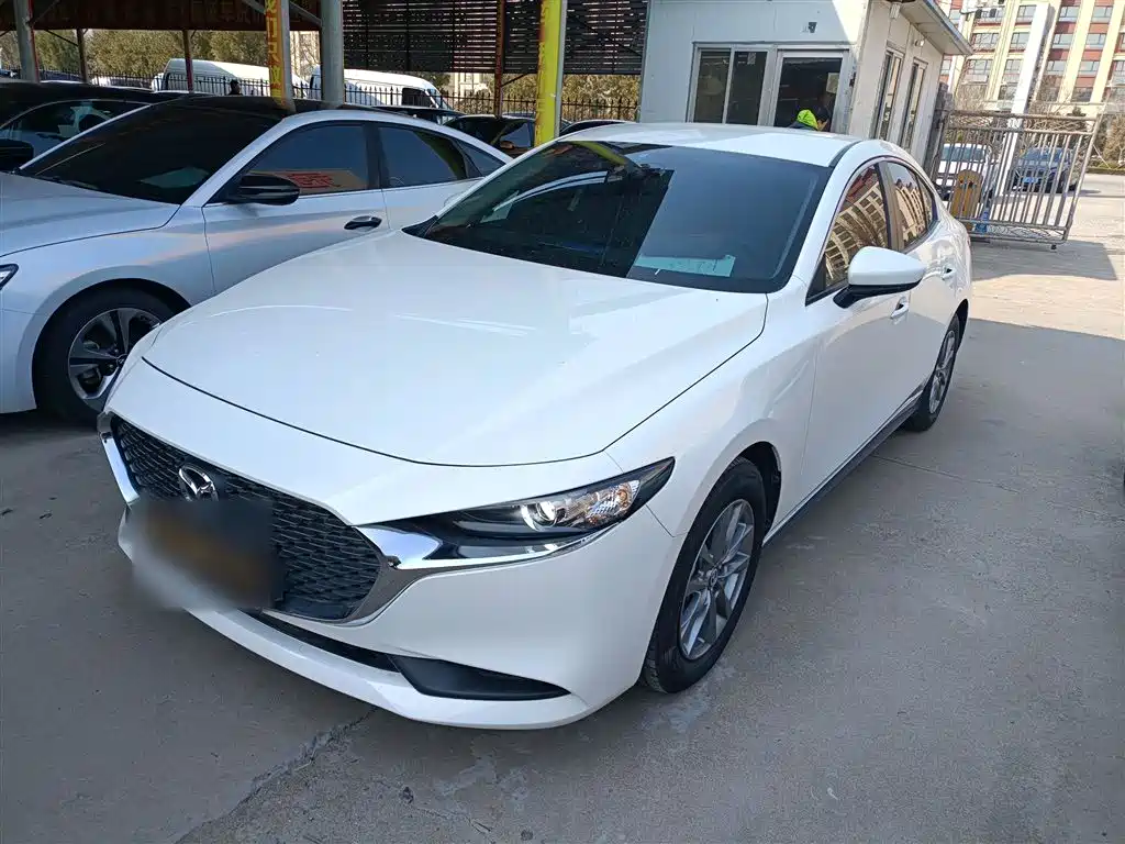 Mazda Mazda3 Axela 2024 2023 2.0L Auto Zhiqing
