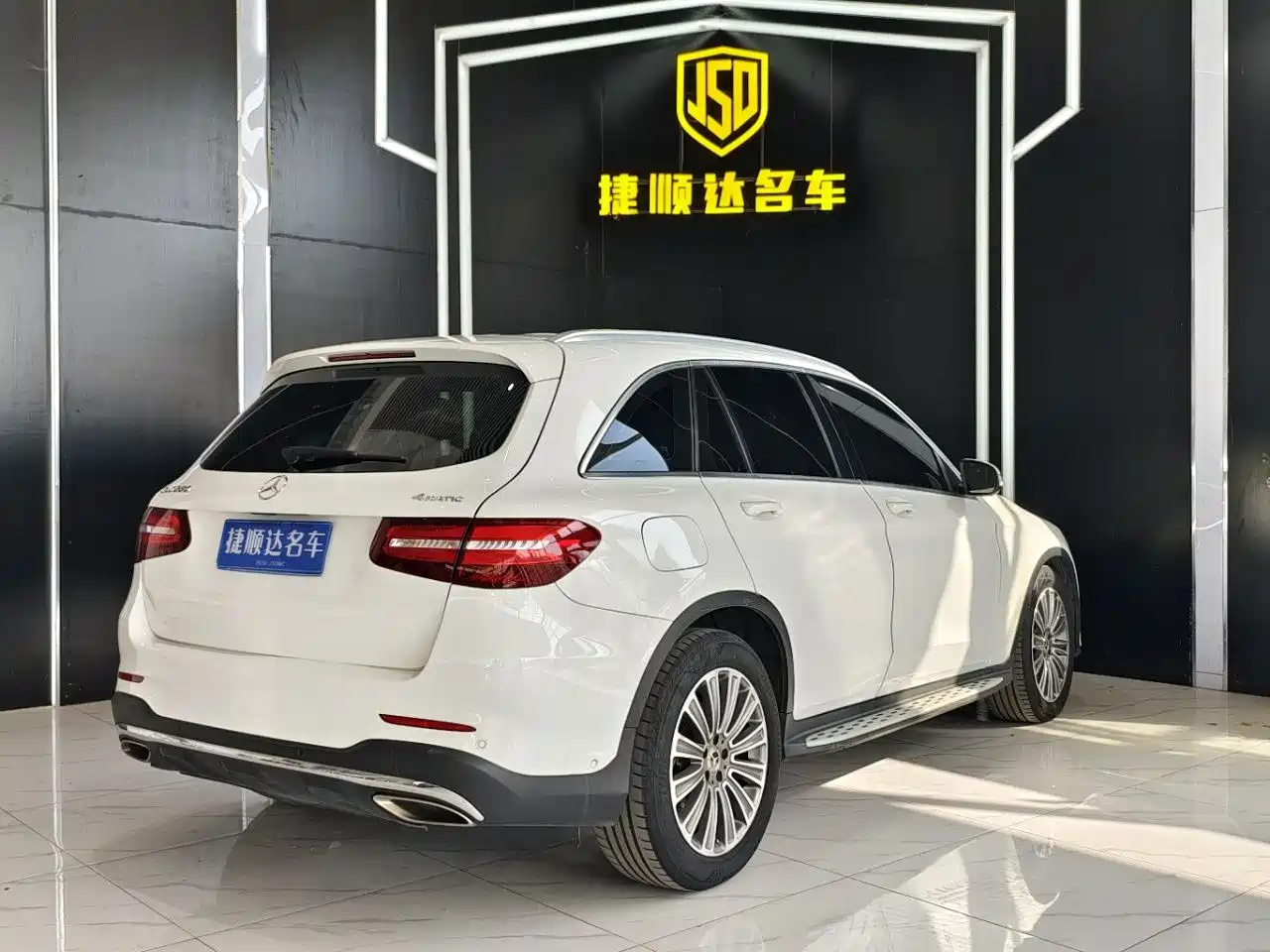Mercedes-Benz GLC 2017 GLC 260 4MATIC Dynamic фото 5