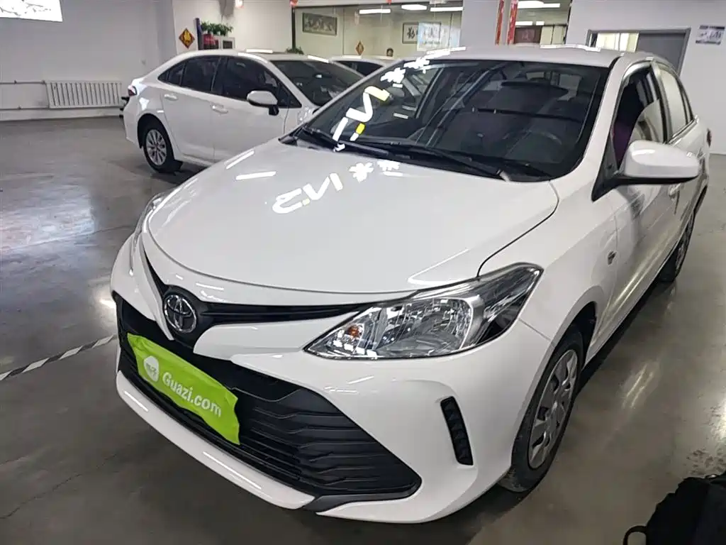 Toyota Vios 2017 1.5L CVT Pioneer фото 2