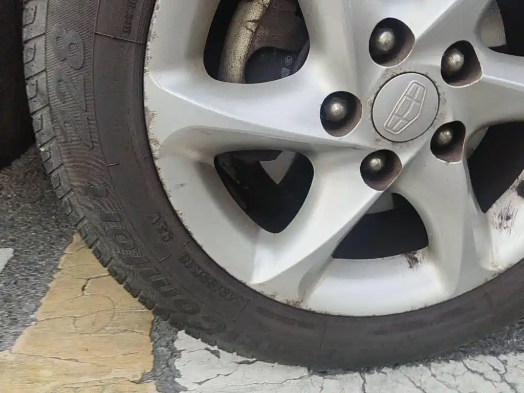 Geely Classic Emgrand 2010 2009 Sedan 1.8L Manual Luxury
