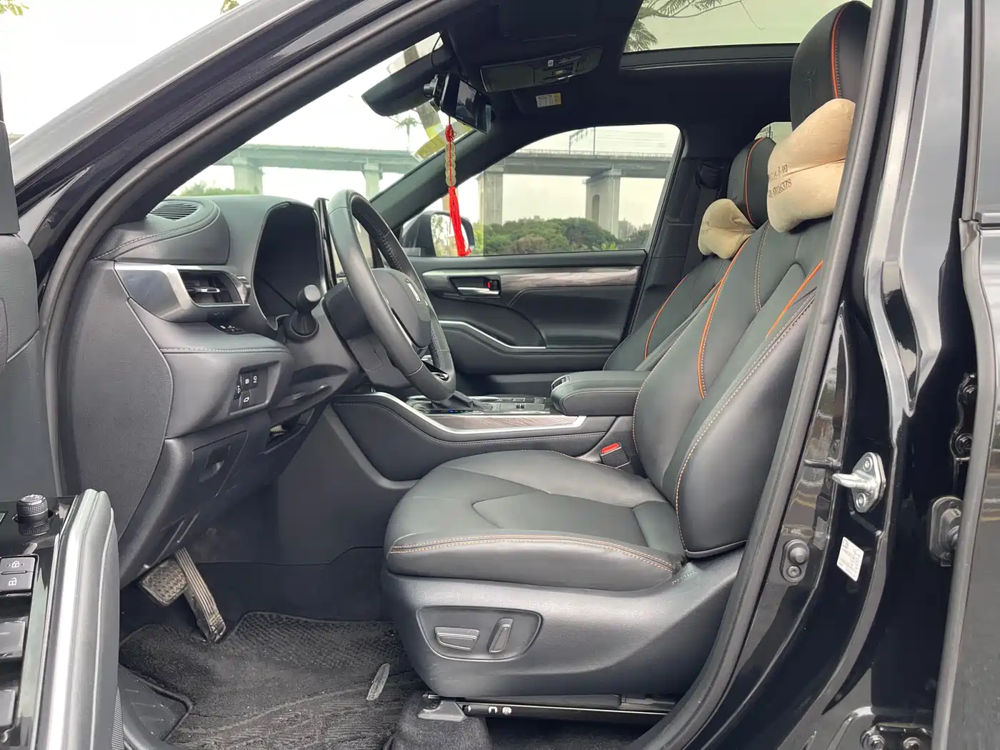 Toyota Crown Kluger 2024 2.5L HEV 4WD Premium Edition фото 21