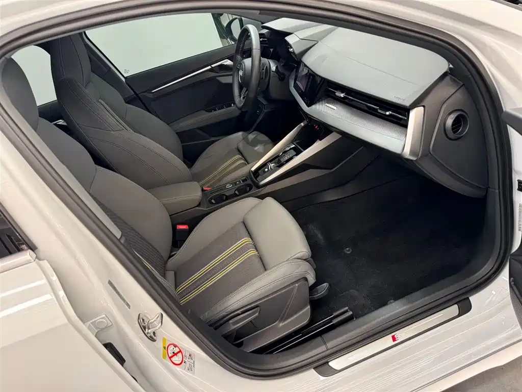 Audi A3 2021 Sportback 35 TFSI Fashion Sport фото 6