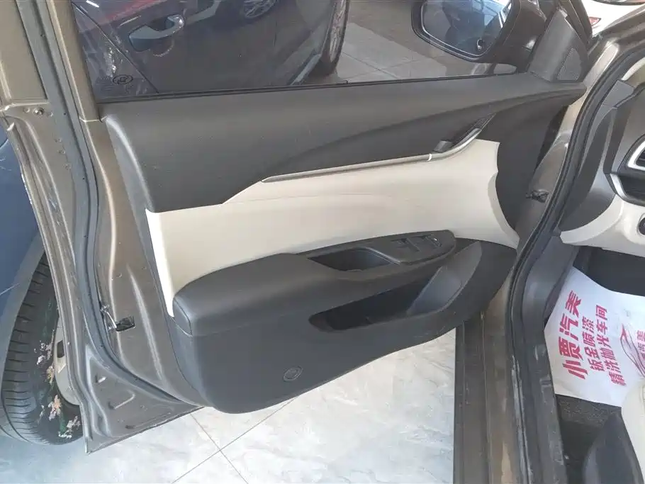 Buick Excelle 2017 15N Automatic Progressive фото 7