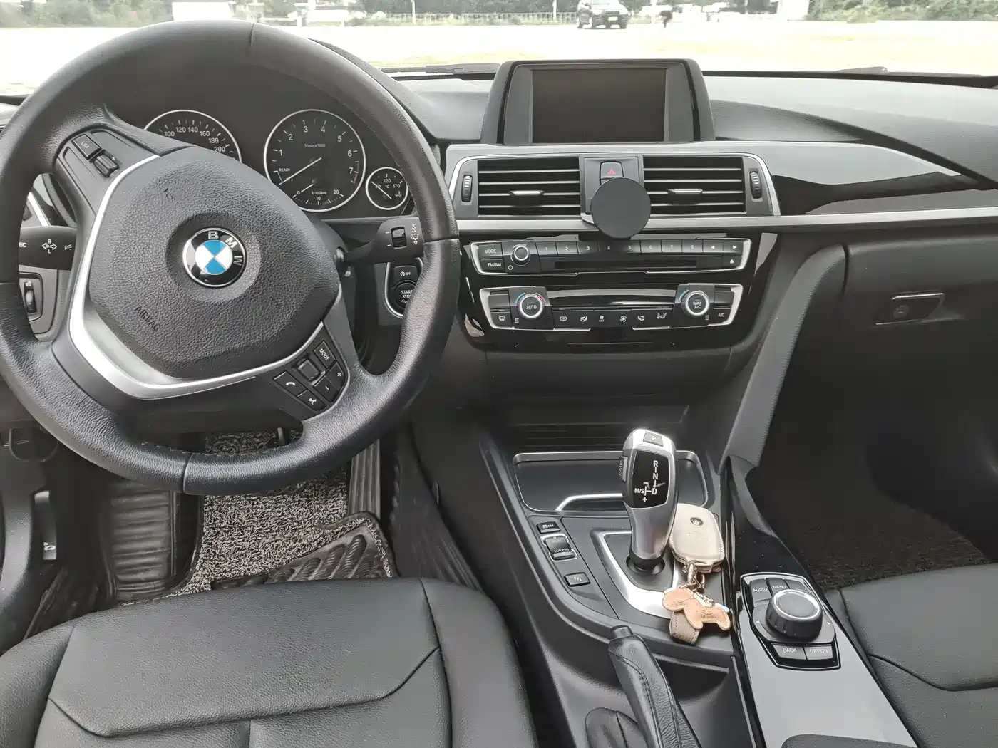 BMW 3 Series 2017 320Li Fashion фото 11
