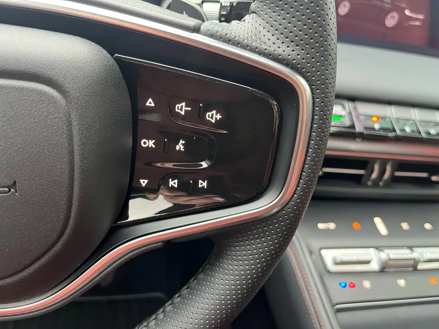 Lincoln Z 2025 2025 2.0T Premium Edition