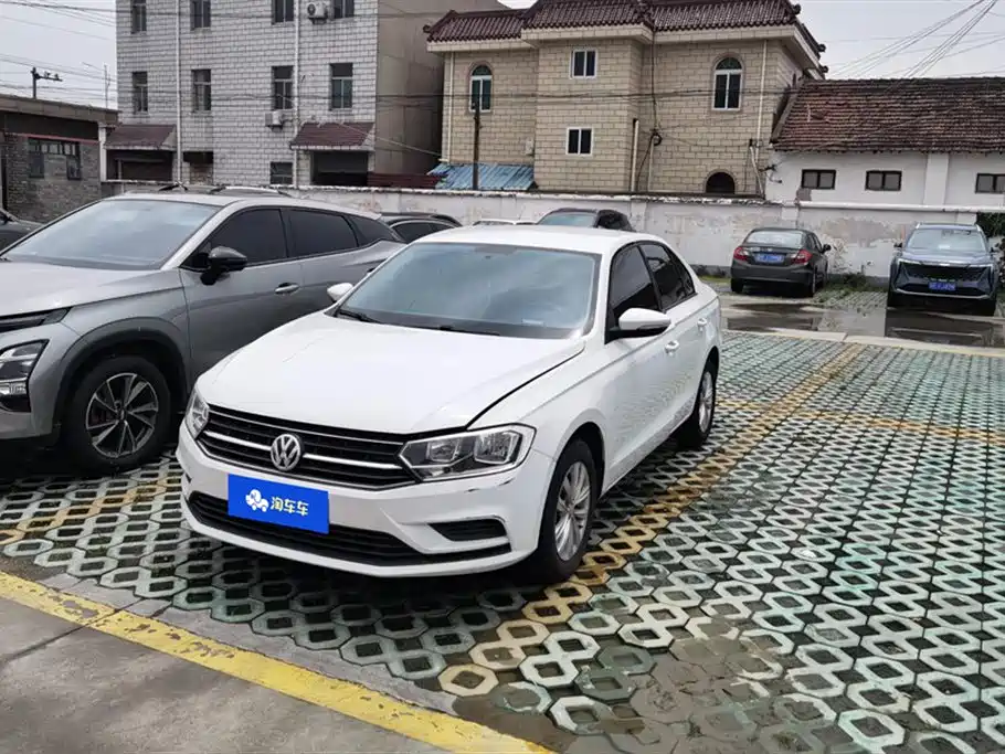Volkswagen Bora 2018 1.5L Automatic Fashion