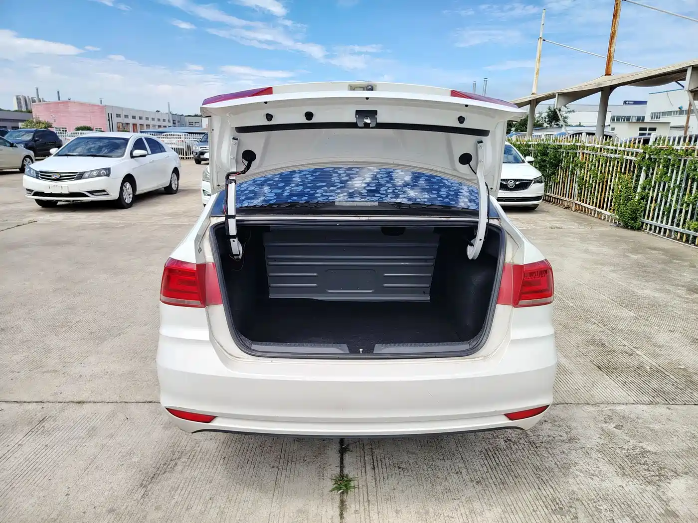 Volkswagen Santana 2019 1.5L Auto Trend Edition China V фото 13