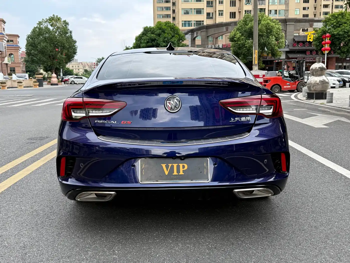 Фото 5 - Buick Regal