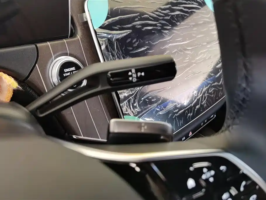 Mercedes-Benz E-Class 2024 E 300 L Fashion фото 16