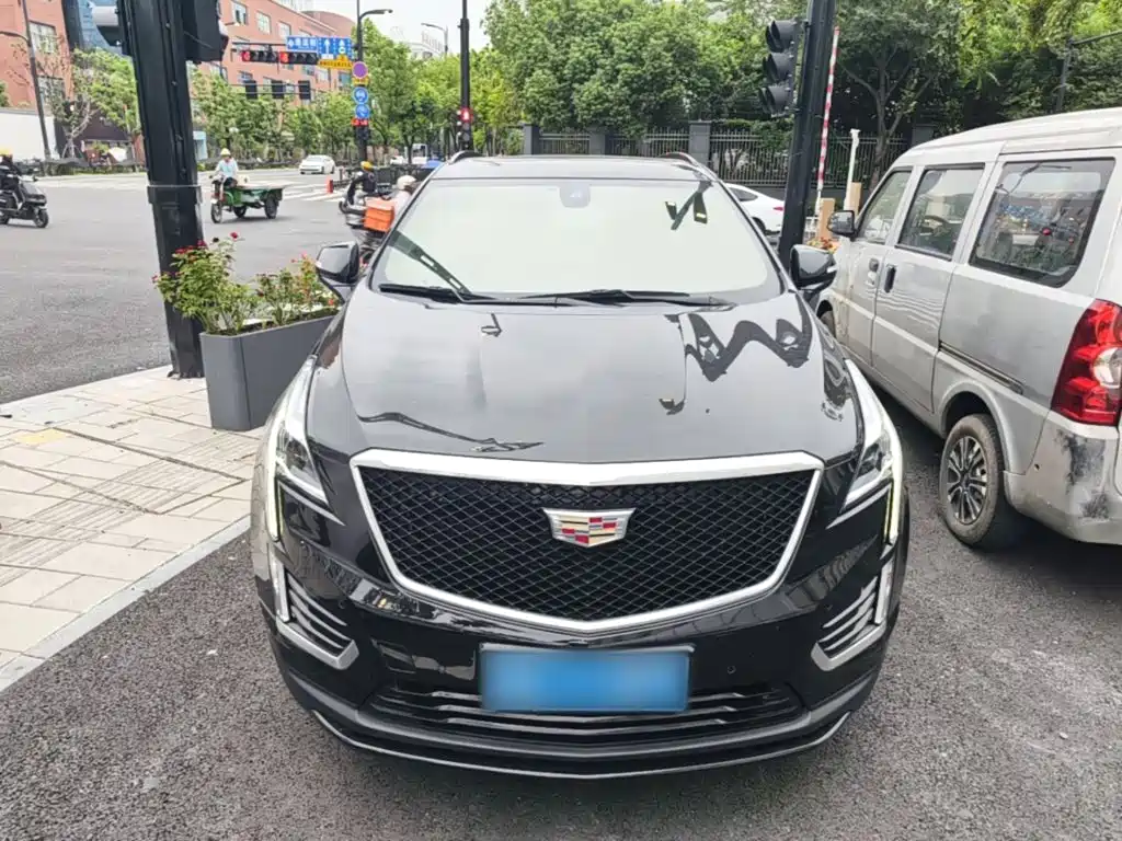 Cadillac XT5 2024 2024 2.0T AWD Luxury (Hummingbird Edition)