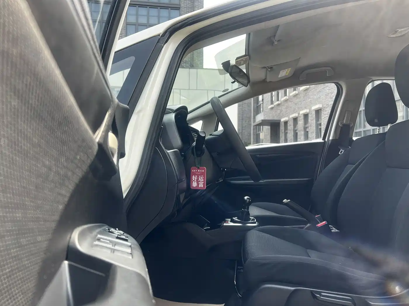 Фото 49 - Honda Fit
