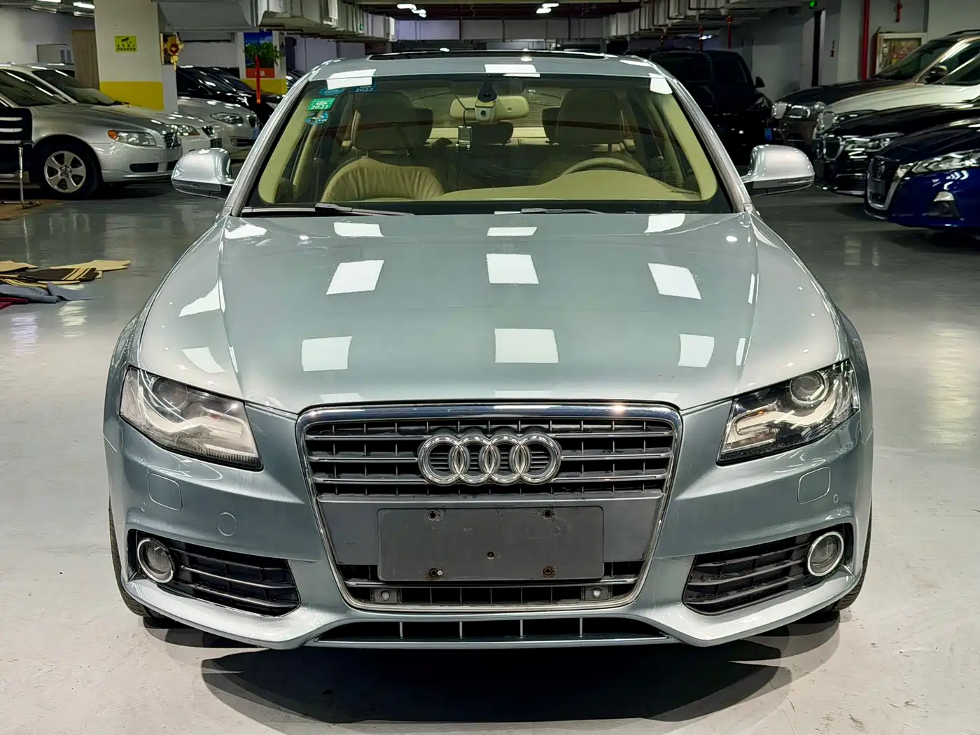 Audi A4L 2010 2010 2.0 TFSI Sport