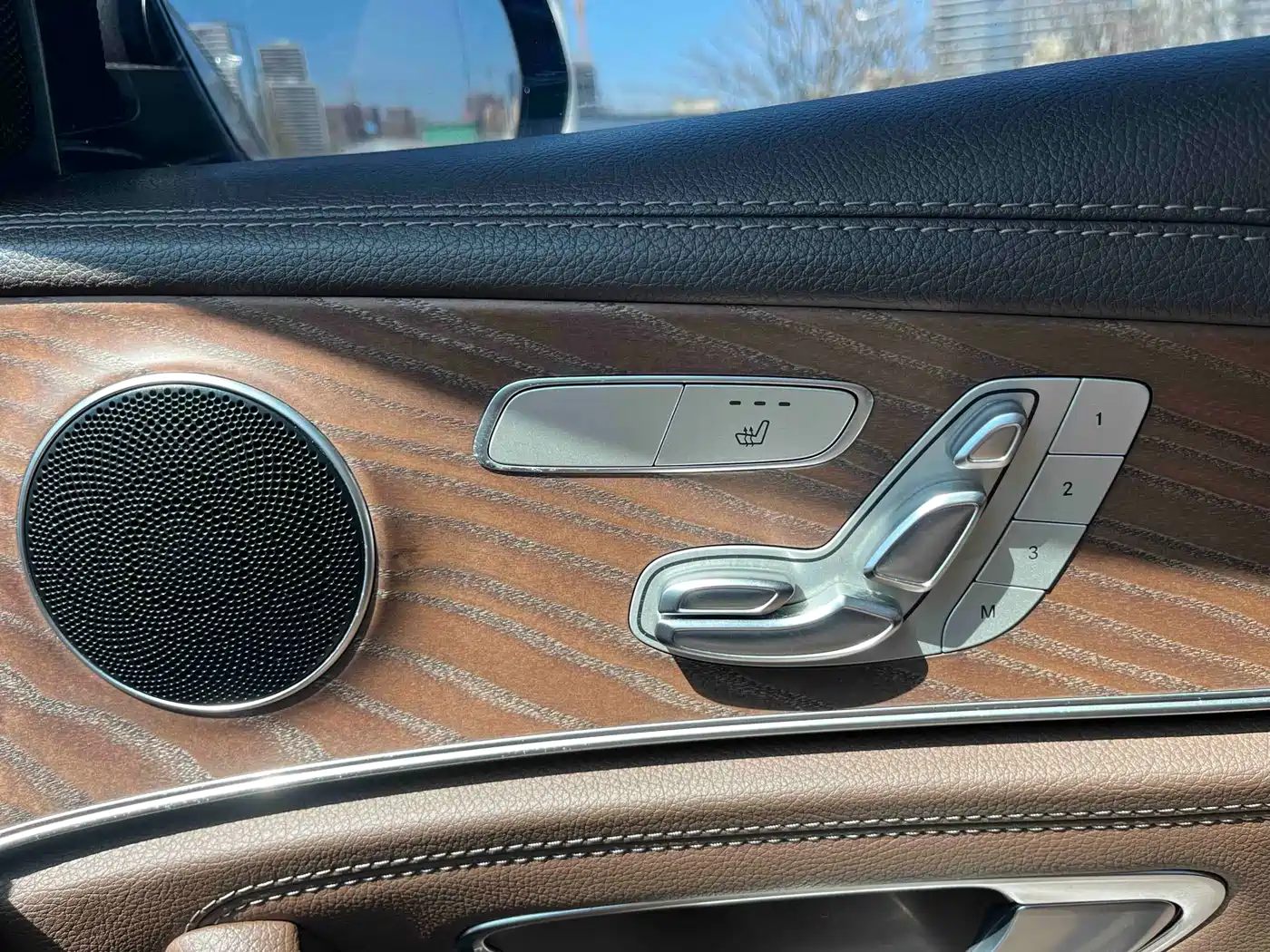 Mercedes-Benz E-Class 2019 E 300 L Fashion фото 15