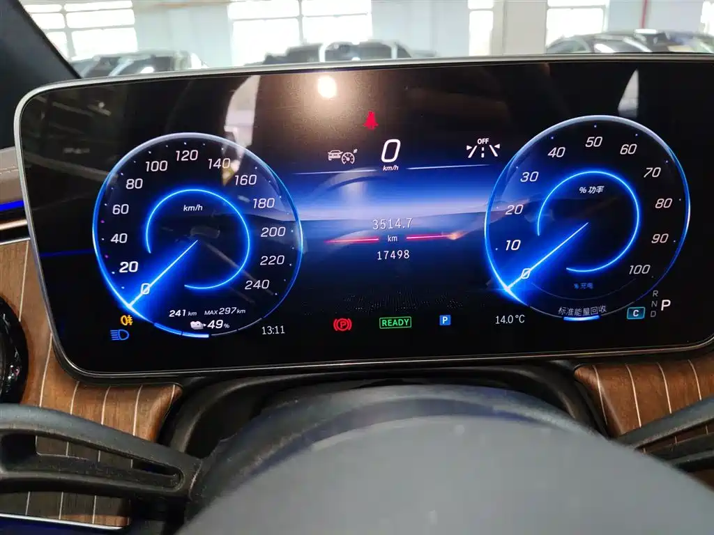 Mercedes-Benz EQE SUV 2024 500 4MATIC Pioneer Edition фото 8