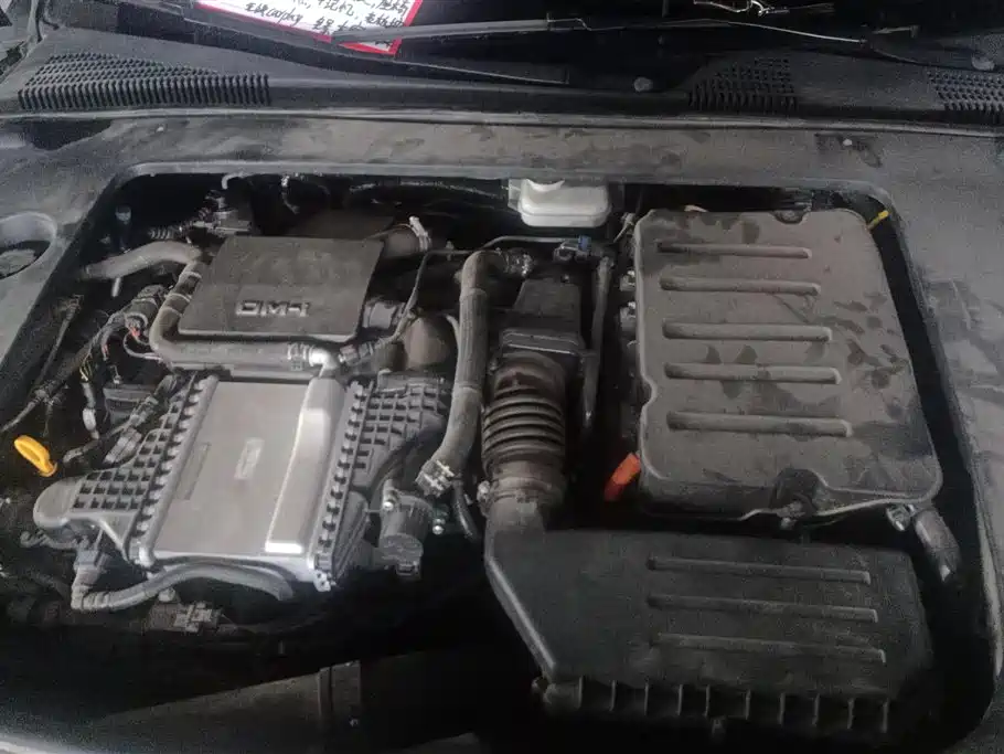 BYD Han 2025 DM-i Smart Driving Edition 125KM Comfort фото 10