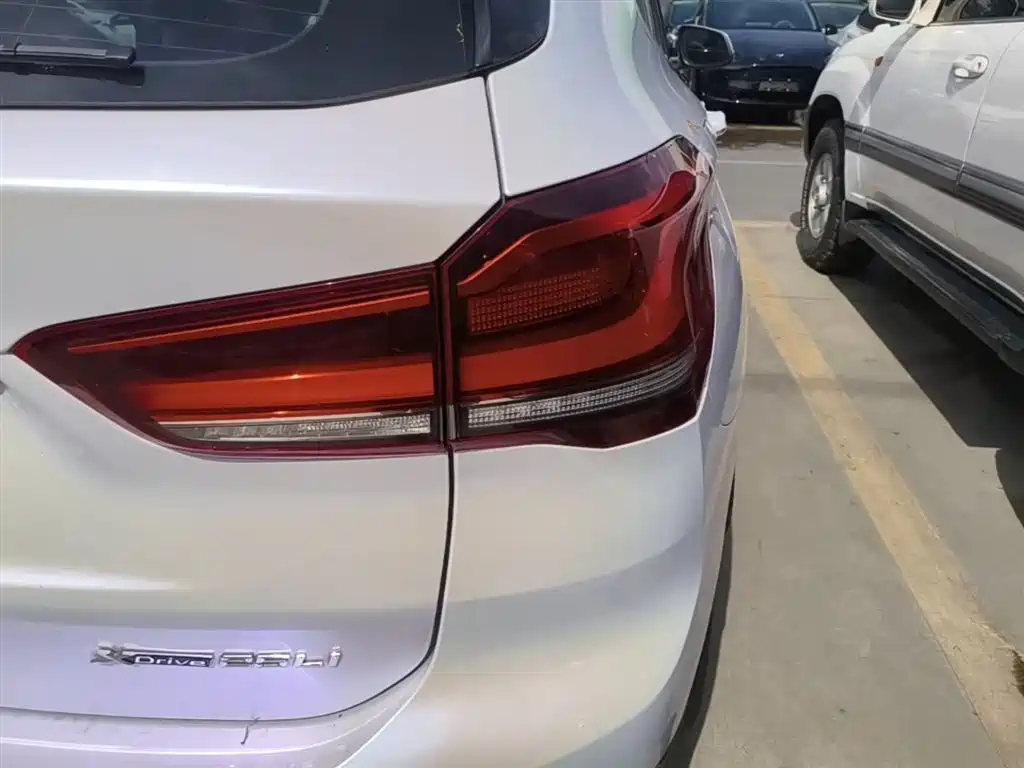 BMW X1 2022 Facelift xDrive25Li Premium Edition фото 24