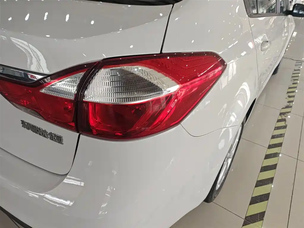 Kia K3 2016 1.6L Automatic GL фото 8