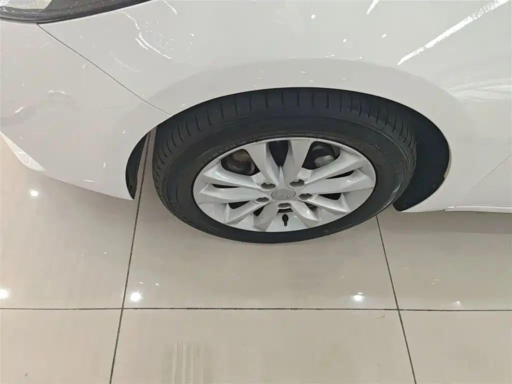 Kia K3 2016 1.6L Automatic GL фото 23
