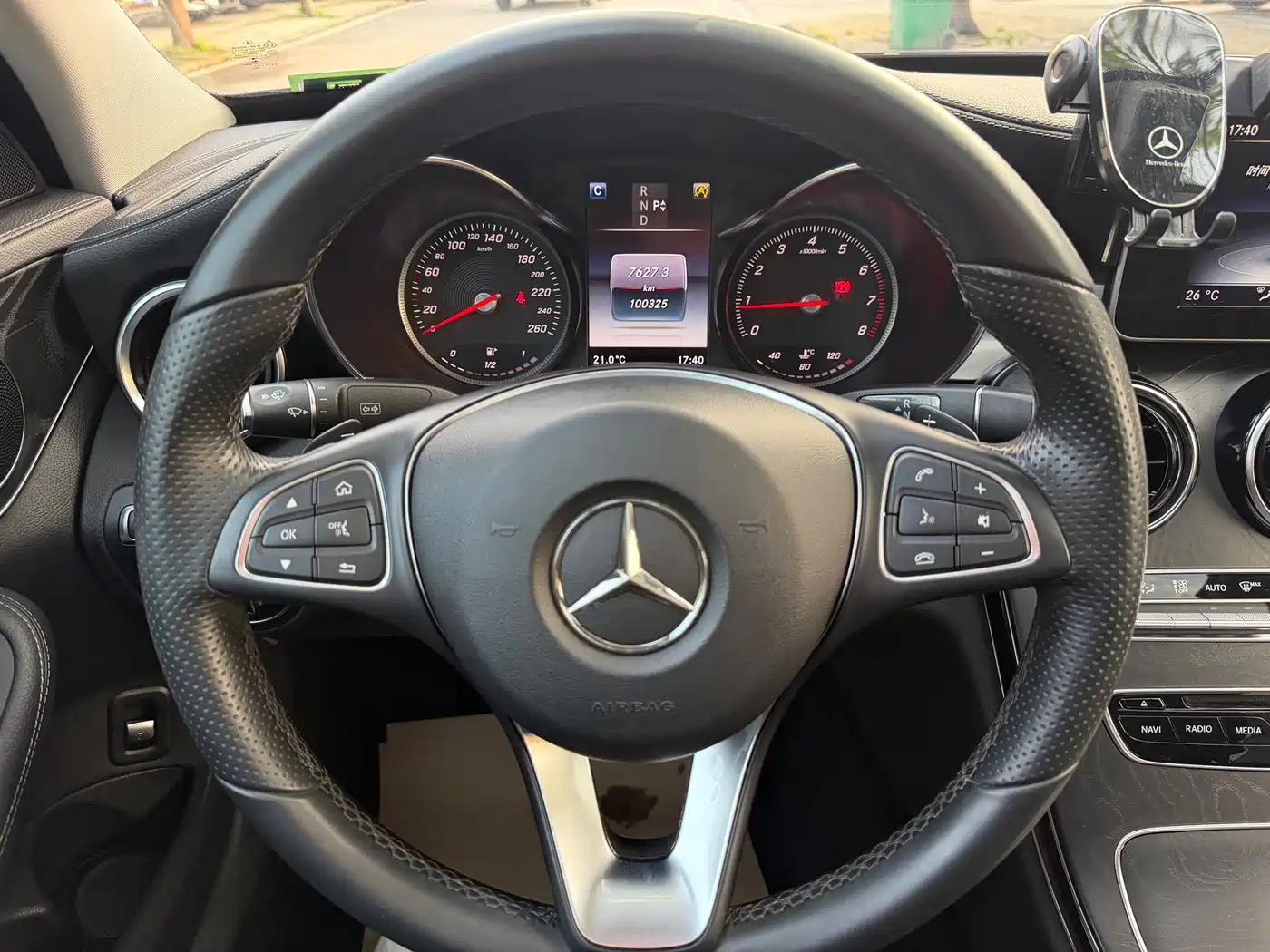 Mercedes-Benz C-Class 2017 C 180 L Sport фото 8