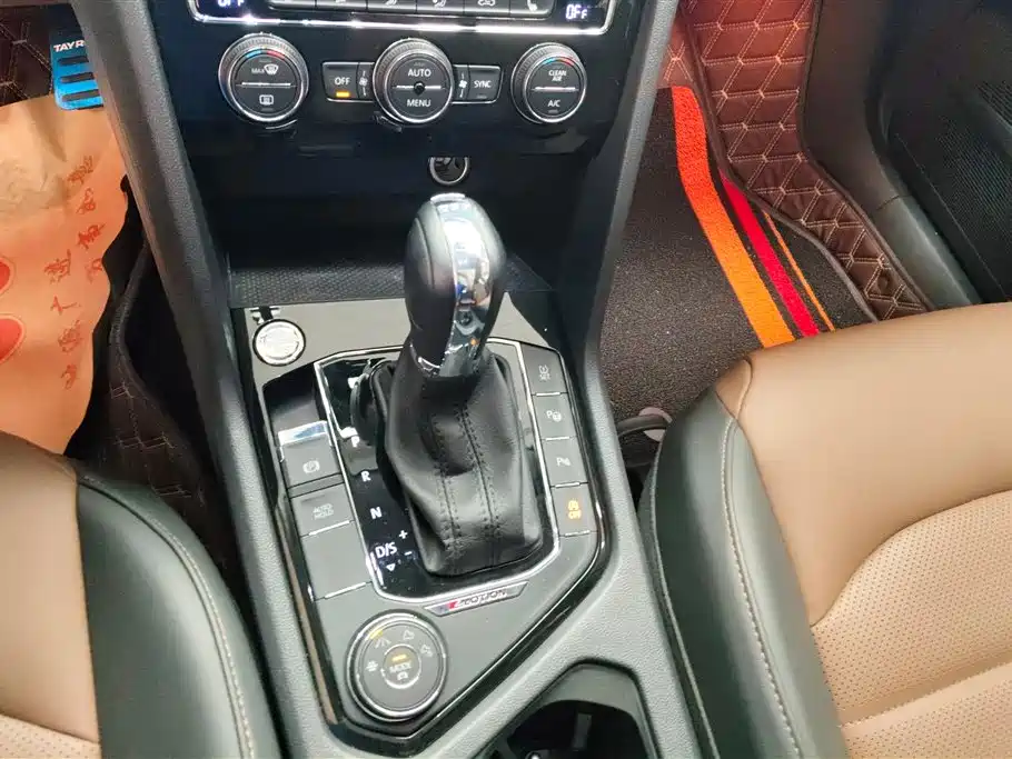 Volkswagen Tharu 2019 Model 330TSI 4WD Flagship Edition China VI фото 16