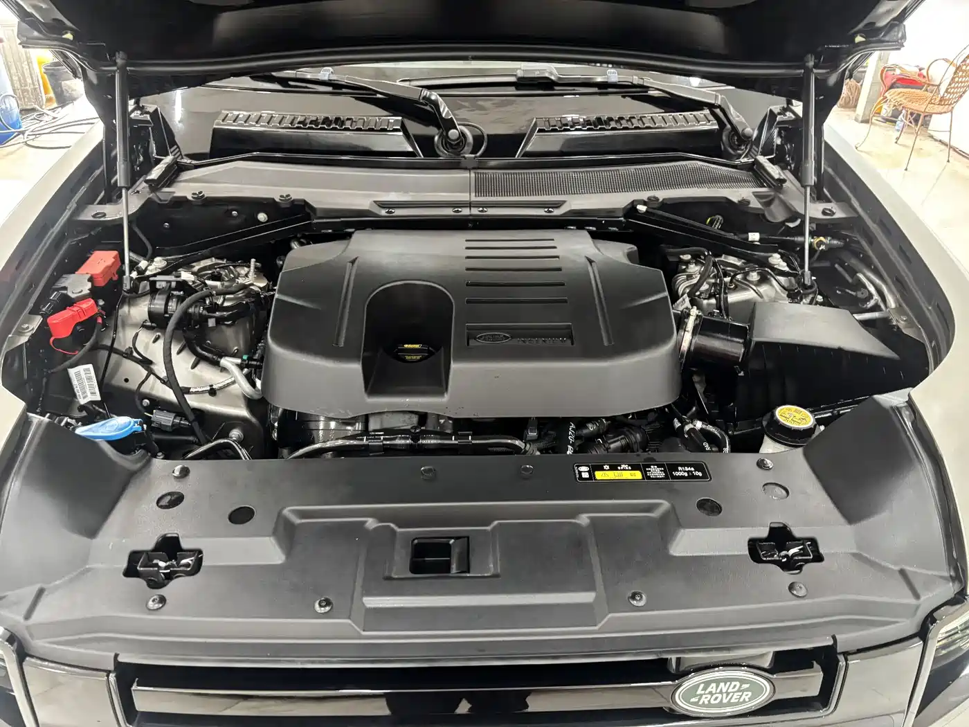 Land Rover Defender 2025 110 3.0T P400 X фото 33