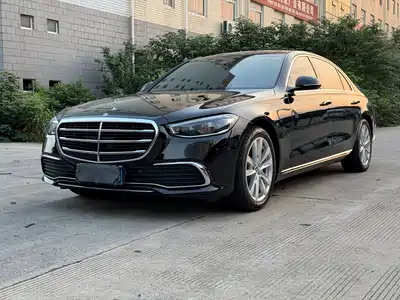 Mercedes-Benz S