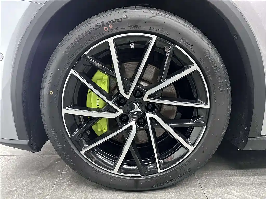 ARCFOX EXTREME FOX POLAR FOX ALPHA S5