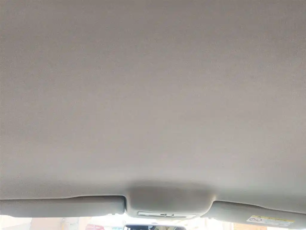 Volkswagen Polo 2016 1.4L Automatic Trend фото 9