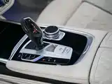 Фото 17 - BMW 7 Series