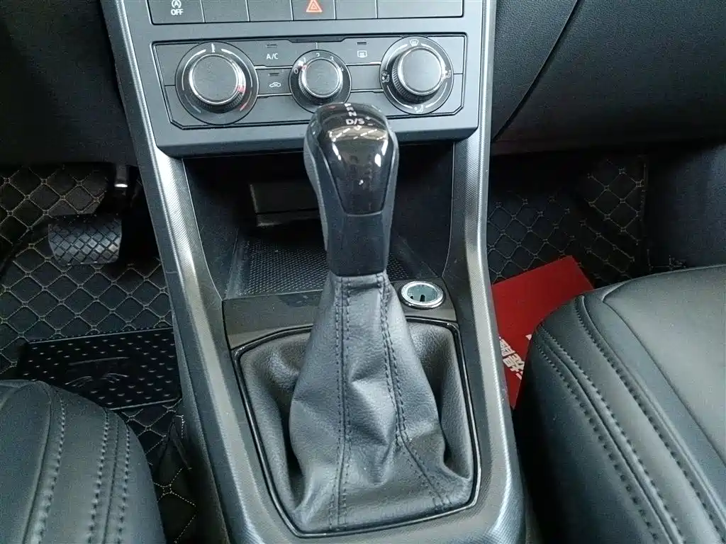 VOLKSWAGEN TU KAI